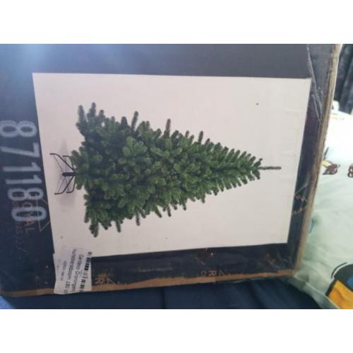 Kerstboom met versiering