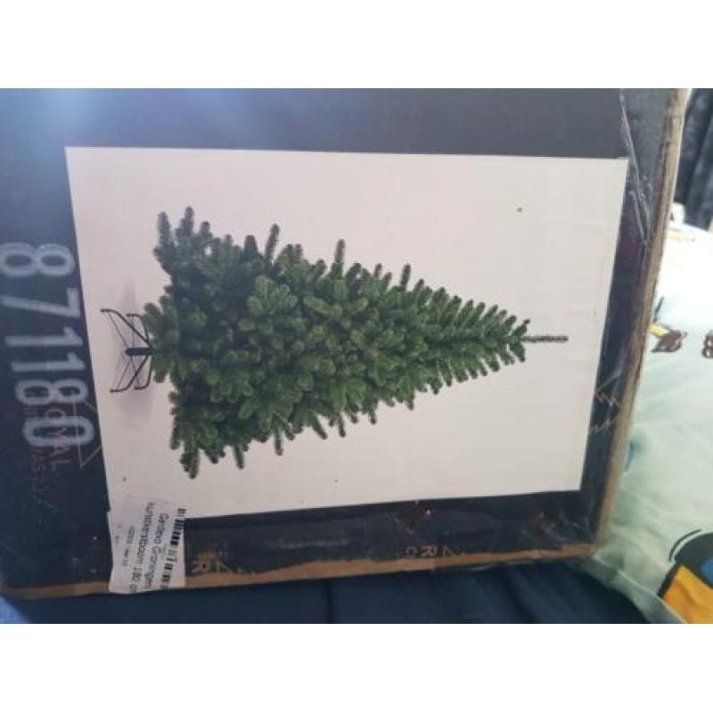 Kerstboom met versiering