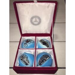 Limited edition MERCEDES BENZ kerstballen, verzamelobject