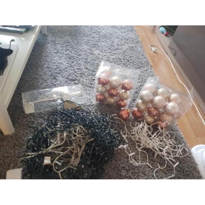 Kerstboom met versiering
