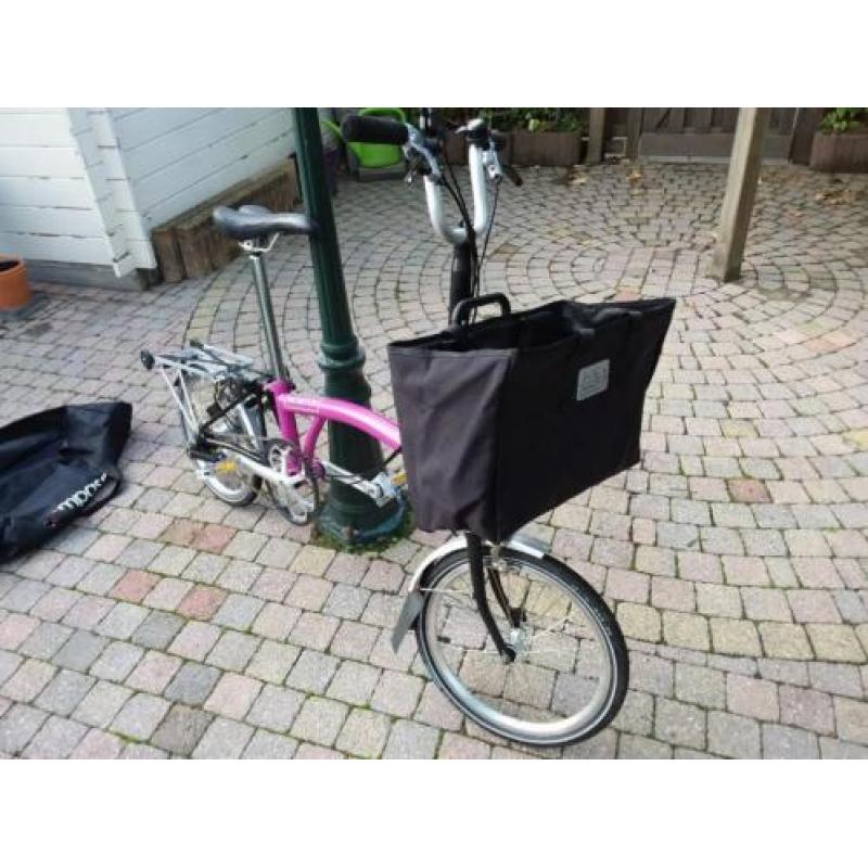 Brompton vouwfiets met versnellingen, bagagerek en voortas