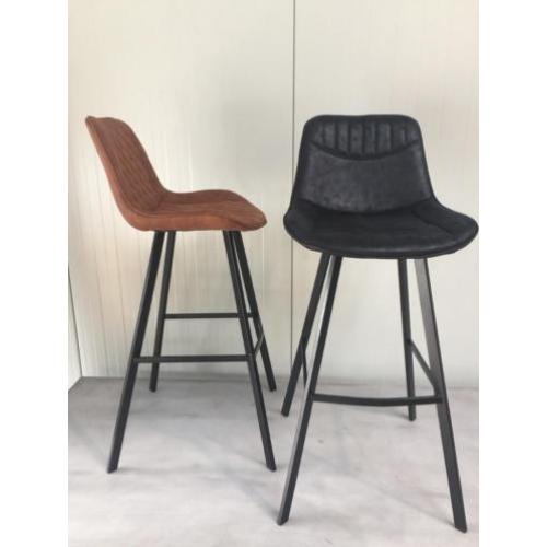 Comfortabele Industriële barkrukken, in z-h 80/70/65cm