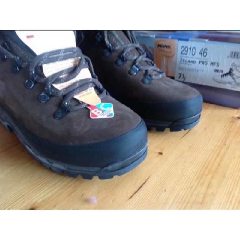 Meindl Island Pro 37 38 39 40 41 42 43 44 45 46 47 48 49 50