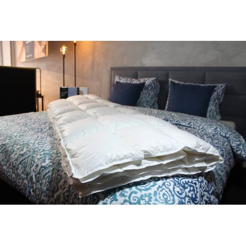 Exclusief Siberisch Ganzendons Dekbed | Nuvaro Excellent 4-Seizoenen 160 x 220 cm - Eenpersoons